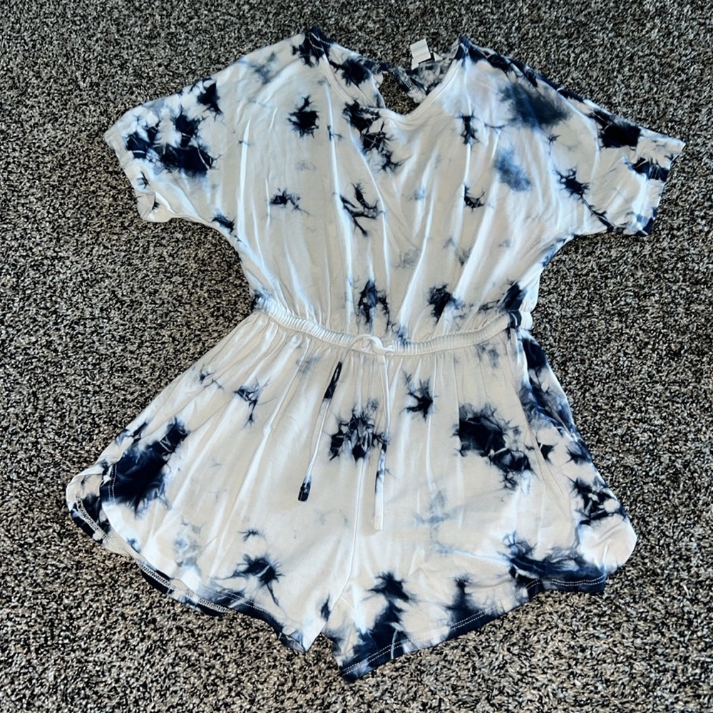 Nordstrom kids girls 7/8 romper bundle - Picture 5 of 7